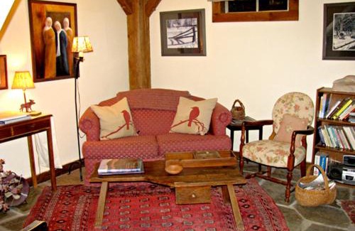 Conway Apartment | Owl's Nest Lodging