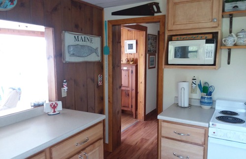 Owls Head Cottage | Owls Head Ocean Beachfront Cottage