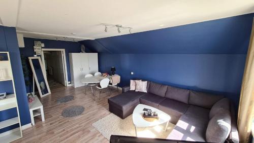 Kristianstad Apartment | Own apartment in village school from 1886 with private entrance