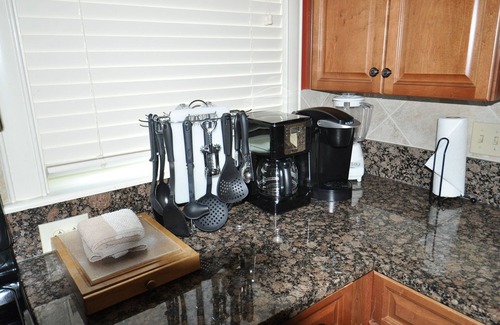 Pigeon Forge Condo | Owner Managed Penthouse 4BD/4BTH Top Floor DISCOUNTS FOR STAYS OF 7 NTS OR MORE