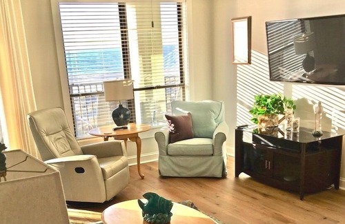 Isle of Palms Condo | OWNER MANAGED - Spectacular Renovated Oceanfront Condo, Top Floor, End, Fab View
