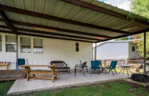Ventress House | Oxbow Retreat The Hidden Gem of FalseRiver,Ventress , New roads area
