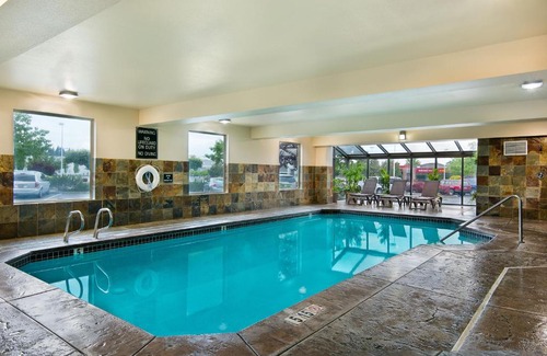Spokane Valley Hotel | Oxford Suites Spokane Valley
