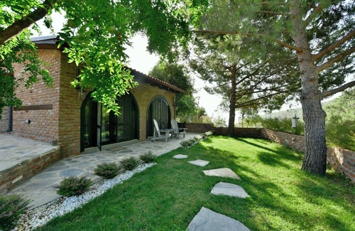Yesilyurt Koyu House | Oya House