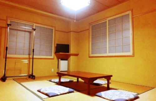 Nozawaonsen House | Oyado Uemasa