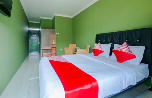 Sukabumi Hotel | OYO 1014 Bettah Coba 2 Sukabumi