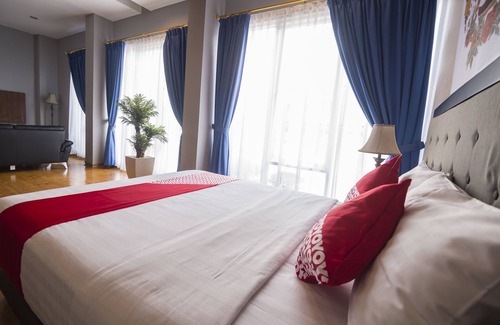 Pontianak Hotel | OYO 1097 Appartel Cempaka