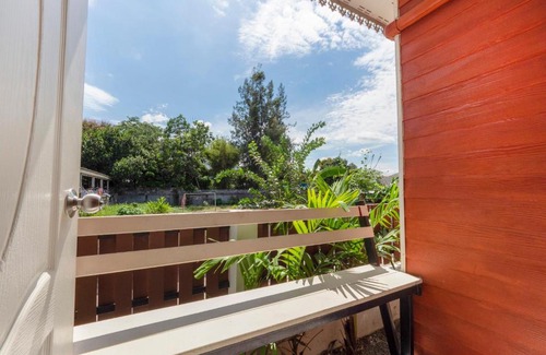 Ban Thung Sukla Hotel | OYO 1166 Train Way Resort