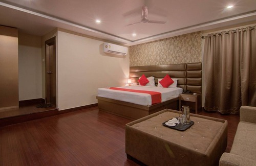 Jamshedpur Hotel | OYO 12736 Skylawn