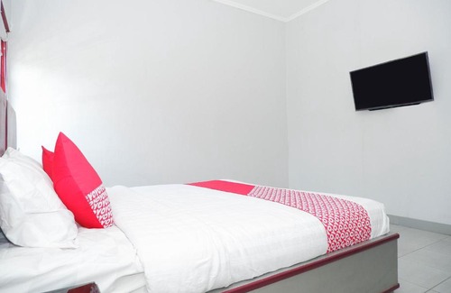 Semarang Hotel | OYO 1284 Executive Residence