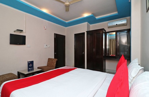 Rudrapur Hotel | OYO 13161 King's Palace