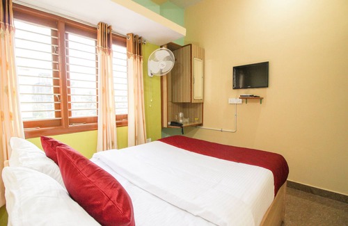Mysore Hotel | OYO 13649 Megalahatti Ventures