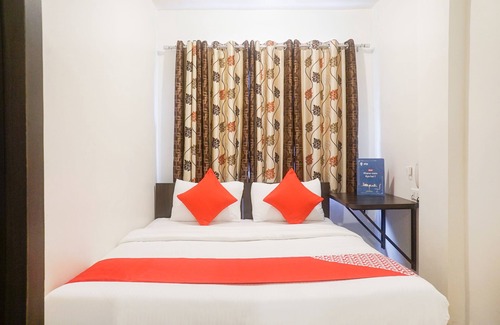 Shivajinagar Hotel | OYO 14929 River View