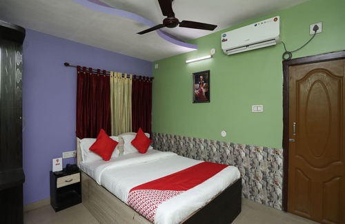 Barrackpore Hotel | OYO 15114 Ivy Hotel