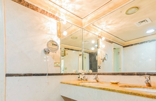Sohar Hotel | OYO 154 Bait AL Marmar Hotel