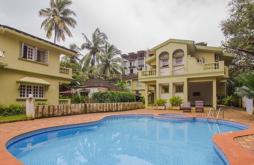 Gauravaddo Apartment | OYO 16555 Home Luxurious Studio Candolim