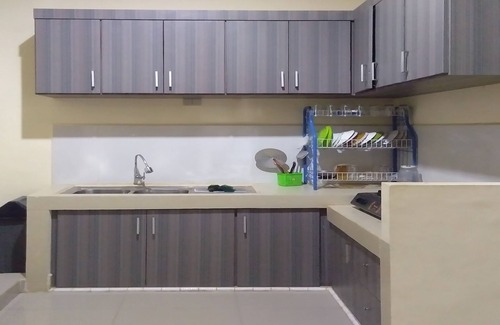 Ambarita Hotel | OYO 1694 Pariban Homestay