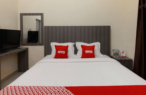 Ambarita Hotel | OYO 1694 Pariban Homestay