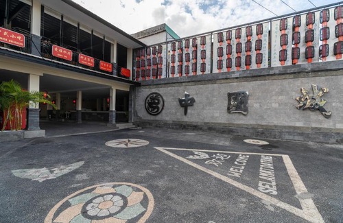 Tuban Hotel | OYO 1992 China Town Hotel Bali