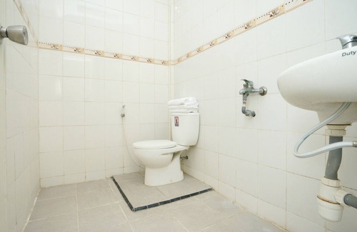 Probolinggo Hotel | OYO 2003 Female Guest House