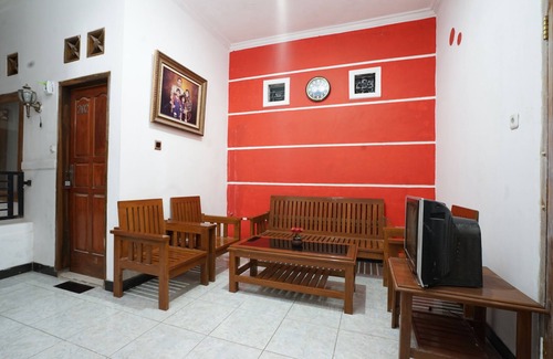 Garut Hotel | OYO 2021 Wisma Vandera Syariah