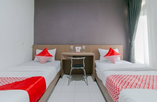 Karangtengah Hotel | OYO 2228 Arwinda Costel Syariah