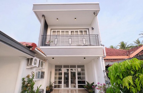 Temon Hotel | OYO 2314 Hotel Hapsari Syariah