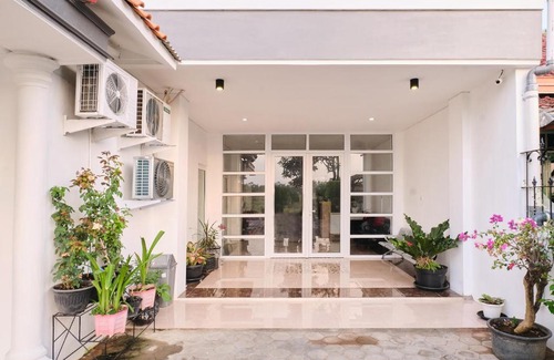 Temon Hotel | OYO 2314 Hotel Hapsari Syariah