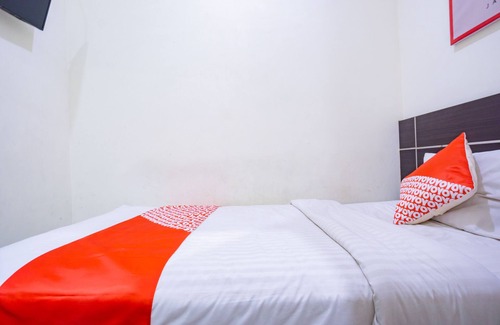 Kebon Kacang Hotel | OYO 2357 Syariah Grand Raudhah