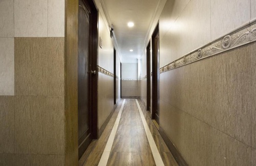 Mira Road East Hotel | OYO 23707 Amar Palace