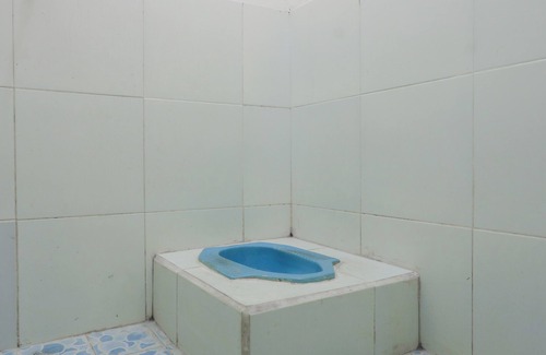Rogojampi Hotel | OYO 2371 Islami Family Residence