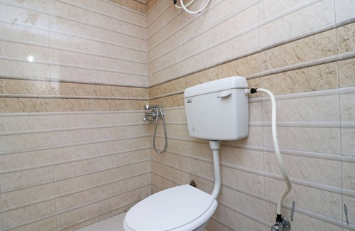 Sector 62 Hotel | OYO 26782 Mehak Palace