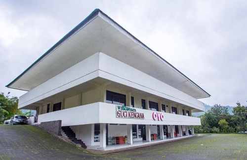 Guci Hotel | OYO 2787 Wisma Guci Kencana