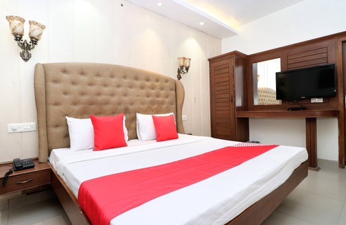 Patiala Hotel | OYO 30593 Heritage Corner