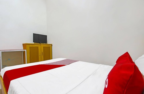 Muncar Hotel | OYO 3060 Al Fatih Guest House Syariah