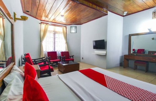 Sukarami Hotel | OYO 3180 Hotel Rian CottageNearPasar Maskarebet