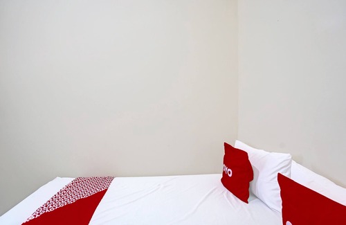 Prigen Hotel | OYO 3285 Wonoayu Residence Syariah