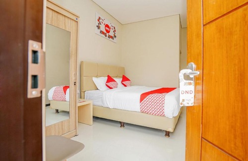 Suko Manunggal Hotel | OYO 331 Osuko Residence