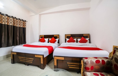 Bullawala Hotel | OYO 37914 Hotel Kalindi