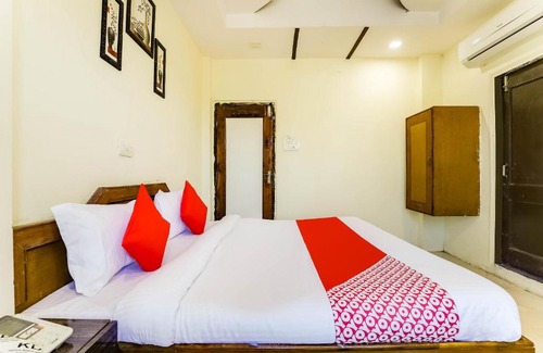 Mandsaur Hotel | OYO 47687 Bhagat Residency