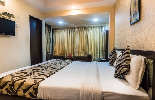 J B Nagar Hotel | OYO 488 Andheri
