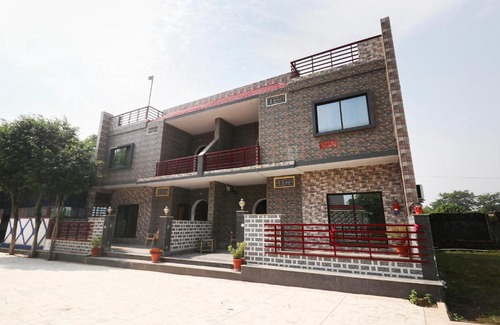 Najibabad Hotel | OYO 62098 Aryan Hotel And Resort