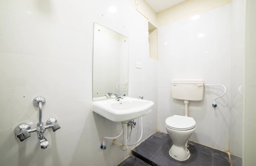 Perungudi Hotel | OYO 6375 Perungudi