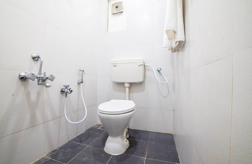 Perungudi Hotel | OYO 6375 Perungudi