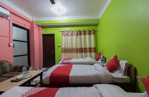 Hetauda Hotel | OYO 674 Aashirbad Hotel