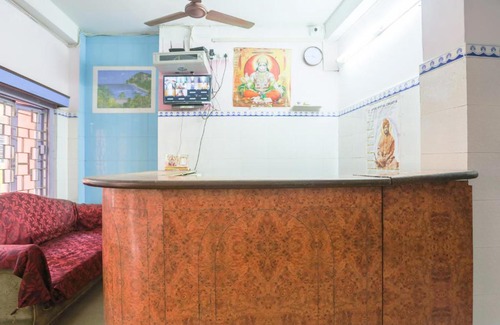 Rajkot Hotel | OYO 73886 Hotel Shiv Shakti