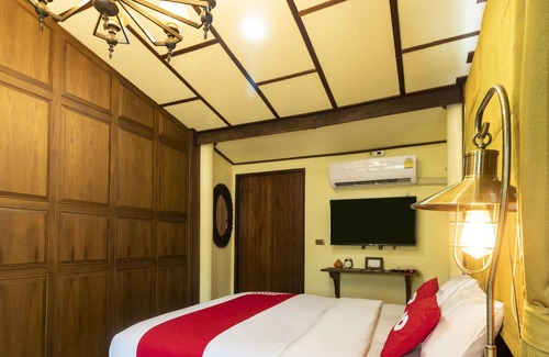 Khum Thong Hotel | OYO 750 Baan Suan Ampond