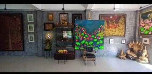 Nong Pa Khrang Hotel | OYO 75500 Kuunone Art & Gallery