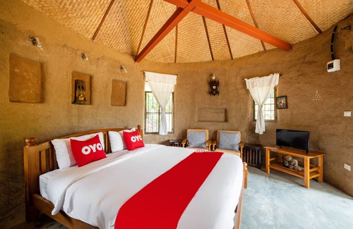 Sop Poeng Hotel | OYO 766 Zompo Baan Din Resort