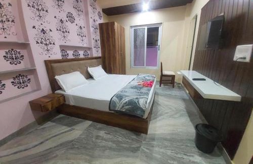 Central Area Hotel | OYO 80583 the haveli lounge